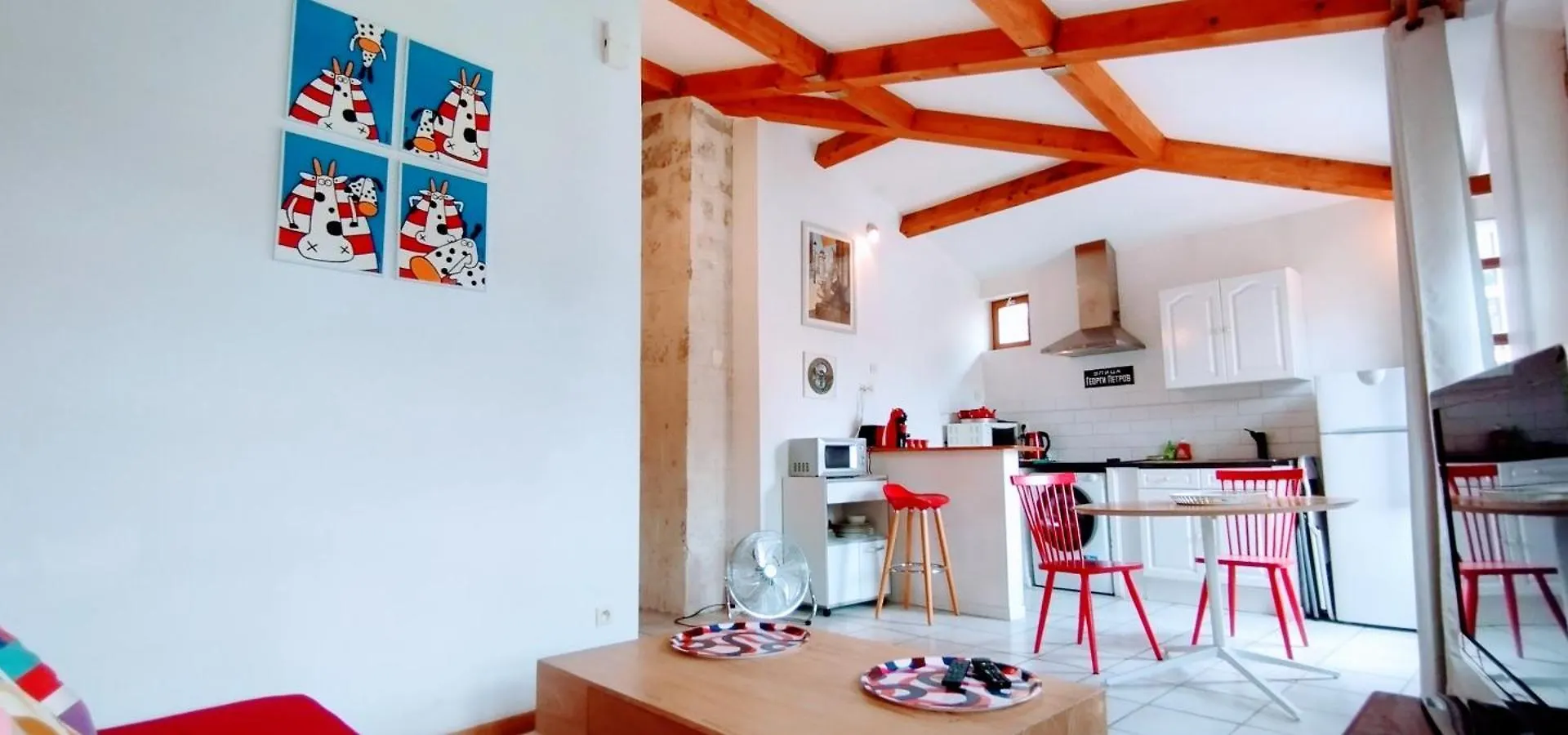 Appartement Proche Palais Des Papes à Avignon 0*,  France